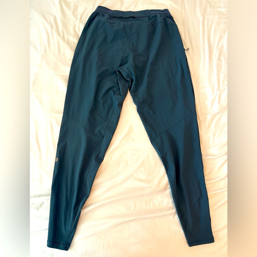 Men's Lululemon Surge Hybrid Jogger, Blue, Size Medium, 31" inseam.